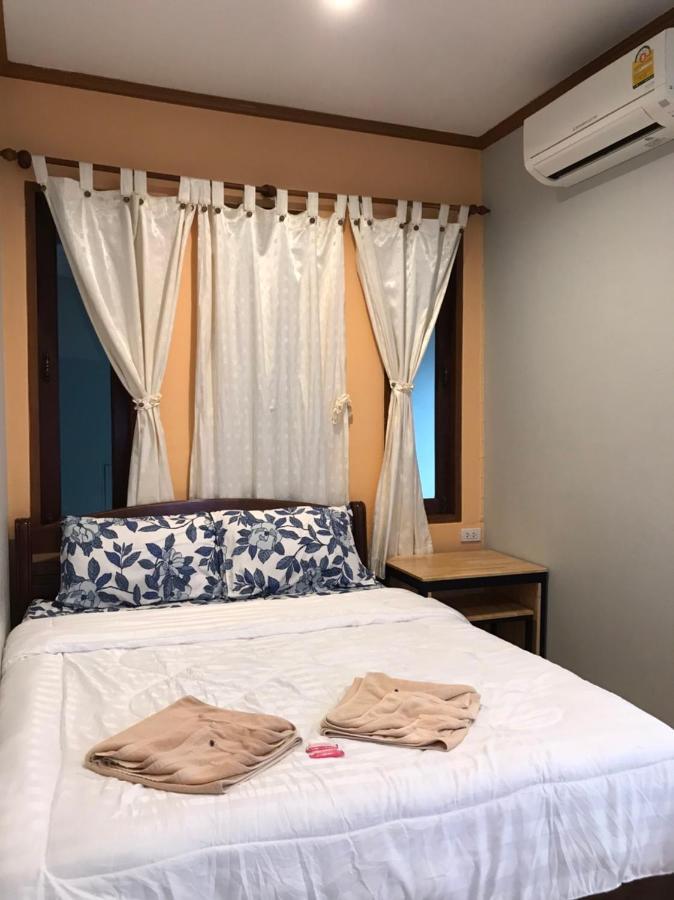 Kanokwan Guesthouse Тау Экстерьер фото