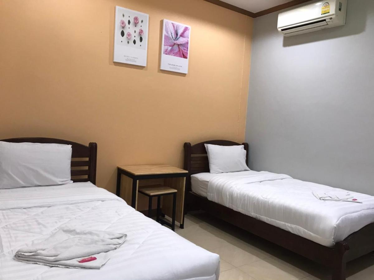Kanokwan Guesthouse Тау Экстерьер фото